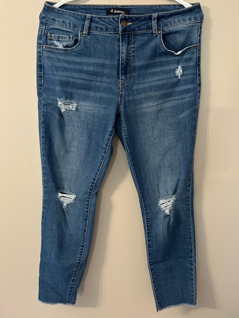 d. jeans Blue Distressed Ankle Skinny Jeans